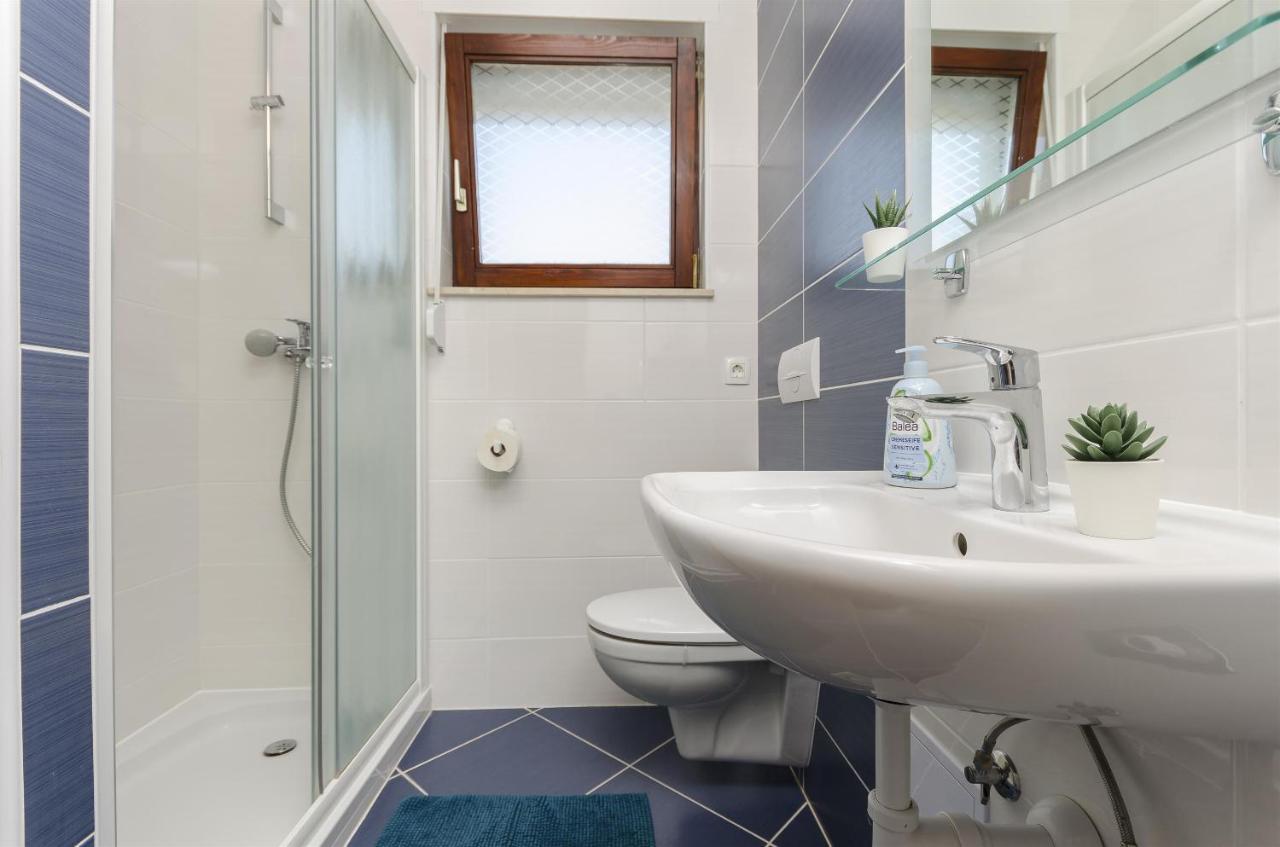 Apartment Mare Srima Eksteriør bilde