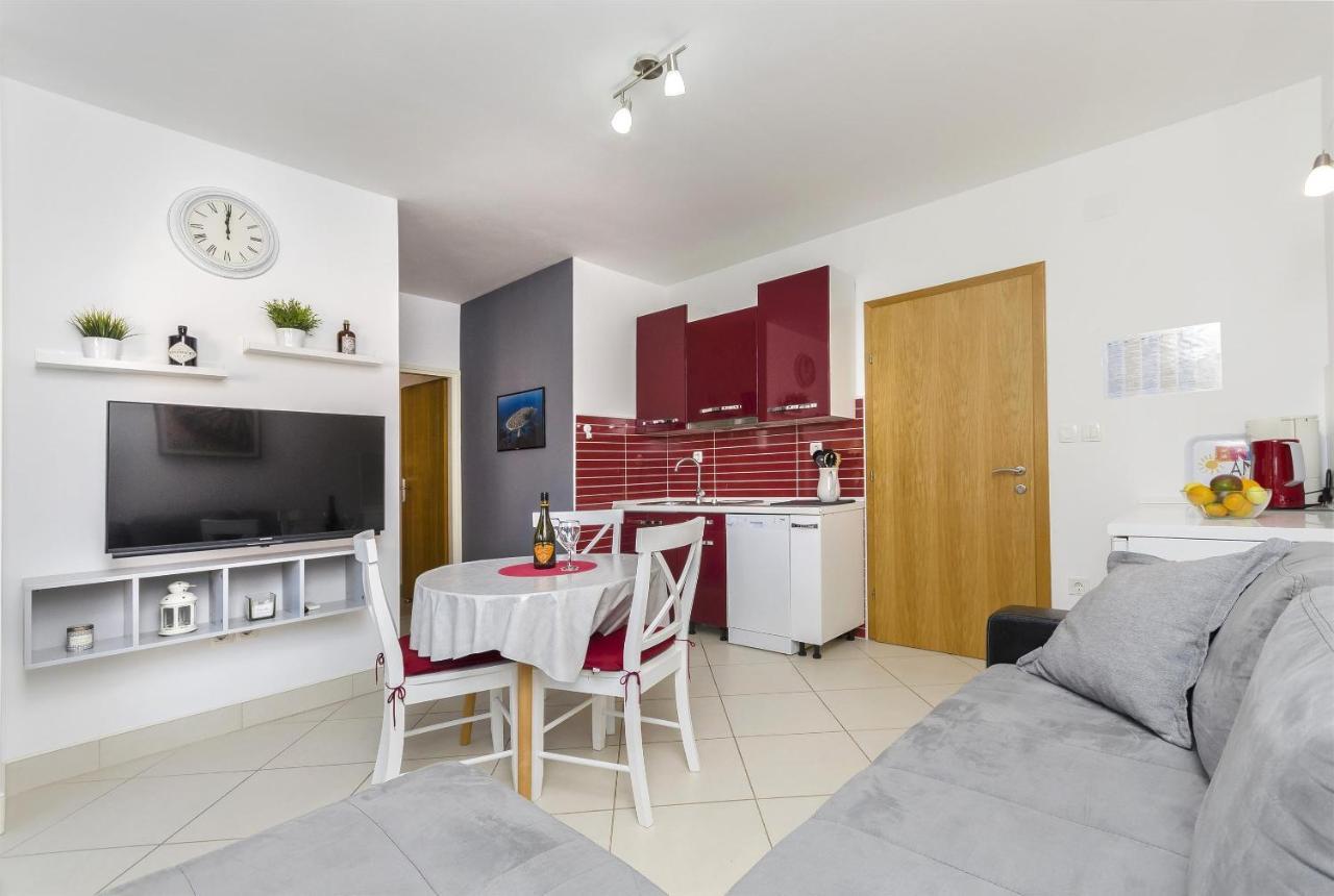 Apartment Mare Srima Eksteriør bilde